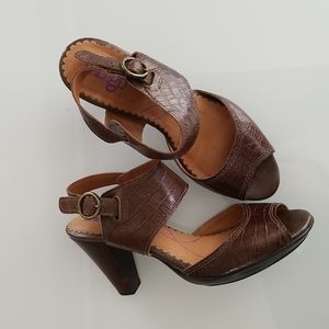 INDIGO BY CLARKS WOMEN HEEL SANDALS SIZE 9.5